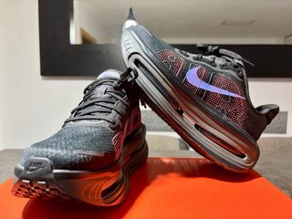 Nike Vomero Premium Talla 37.5