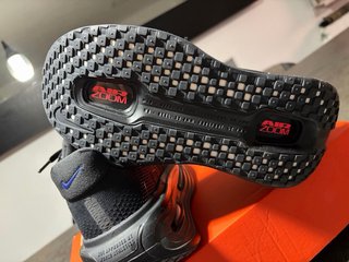 Nike Vomero Premium Talla 37.5