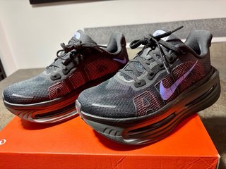 Nike Vomero Premium Talla 37.5