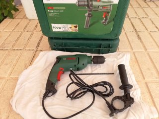 Bosch EasyImpact 600 Taladro con percusión.