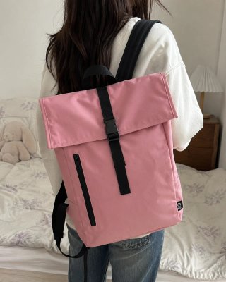 Mochila urbana rosa mujer RPET – moderna y ligera