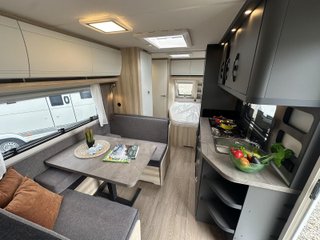 Caravana Hobby De Luxe 540 KMFe