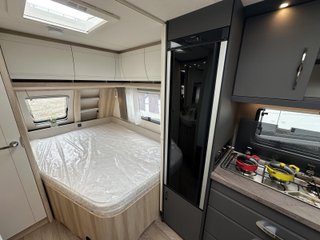 Caravana Hobby De Luxe 540 KMFe