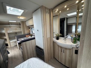 Caravana Hobby De Luxe 540 KMFe