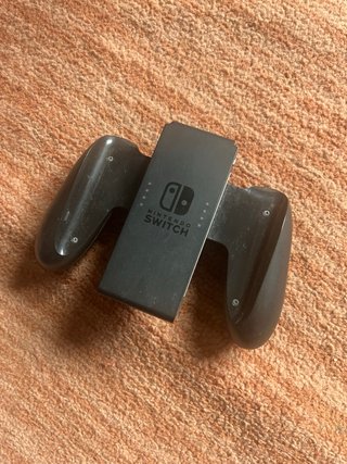 Nintendo Switch v1 con base y mando(incluye caja)