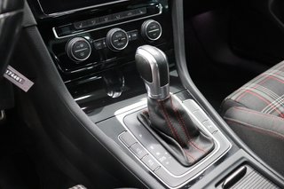 Volkswagen Golf GTI 7.5 Performance DSG 245cv