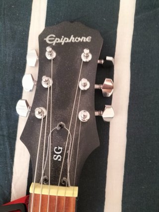 GUITARRA ELÉCTRICA EPIPHONE SG ROJA