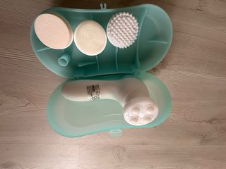 Limpiador Facial Eléctrico y Masajeador