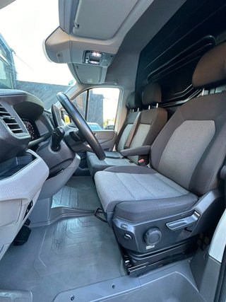 Volkswagen Crafter 35 Furgón BL TA L4H3 2.0 TDI 130kW Auto