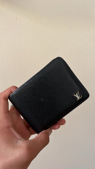 Cartera Louis Vuitton Negra