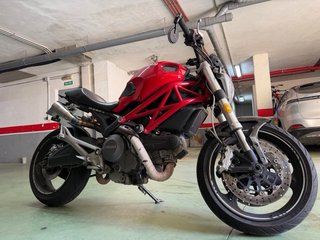 Ducati Monster 696 Plus 2012