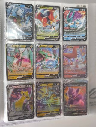 Cartas Pokémon V y VMAX 2021-2022