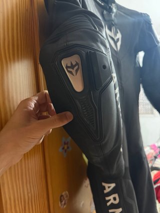 Mono ARMURE Talla 48 Negro
