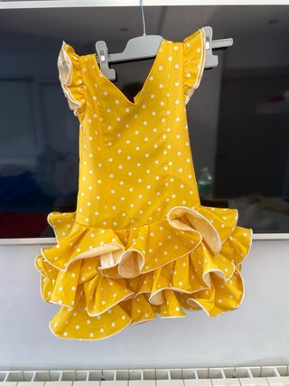 263  Flamenca Niña Amarillo Lunares