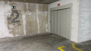 Garaje en venta en Eixample Sud – Migdia en Girona
