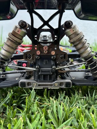 Muguen MBX 8 RC Coche