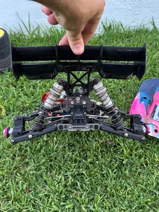 Muguen MBX 8 RC Coche