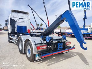RENAULT T 520 6X2 MULTILIFT