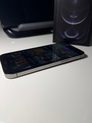 iPhone 12 Pro Max 128GB – Caja + cargador original