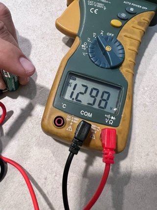 Pinza Amperimétrica Koban KP-05