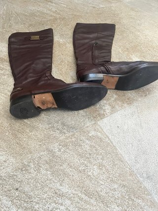 Botas altas de piel marrones