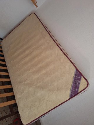 Cama y Colchón 180x100cm