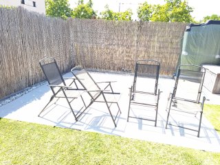 4 Sillas de Exterior Plegables, reclinables ,fibra