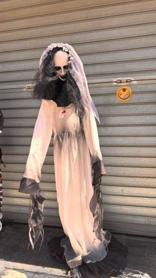 Figura Halloween Novia Cadáver,
