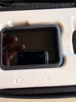 GoPro Hero 11 Black pantalla trasera para reparar.