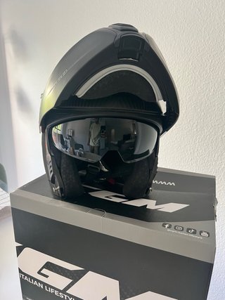 Casco CGM 560 Carbono Modular Nuevo