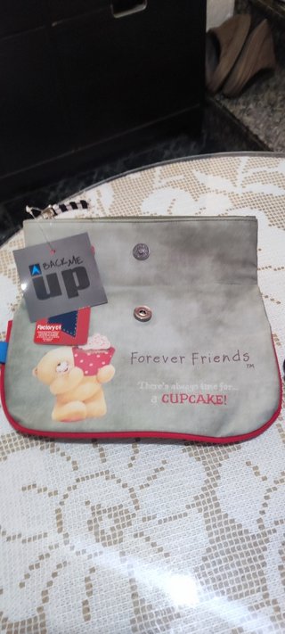 Mochila, Bolso de mano y Estuche Forever Friends