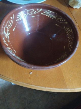Lebrillo pequeño pintado a mano