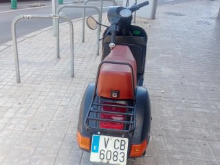 Vespa PX  200 Negra