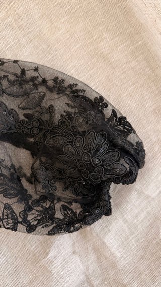 Vestido encaje negro Zara