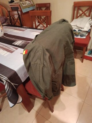 Chaqueta militar verde