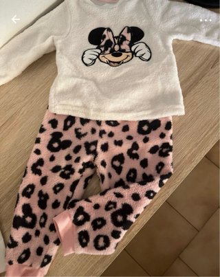 Pigiamino Minnie Mouse leopardato