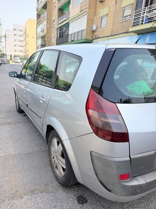 Renault Grand Scenic 2005