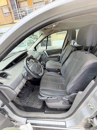 Renault Grand Scenic 2005