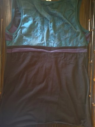 Camiseta Custo Barcelona Talla 3 Flores Bordadas