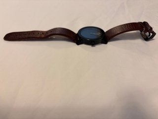 Reloj Movado Negro y Marrón