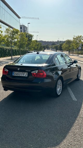 BMW e90 325i 2006