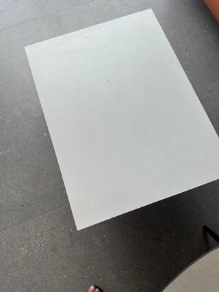 Mesa de centro moderna blanca y cristal
