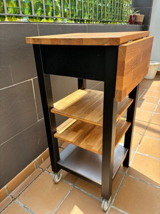 Isla de cocina IKEA STENSTORP. Negociable.