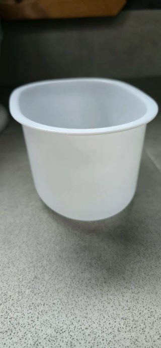 Orinal infantil con forma de baño