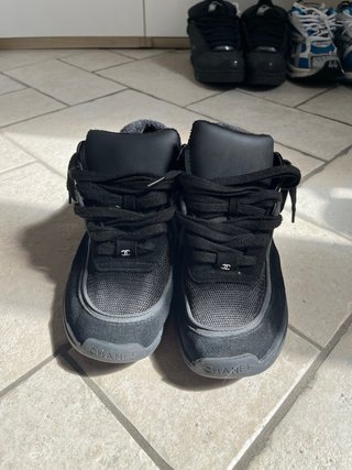 Chanel Runner Sneakers Nere