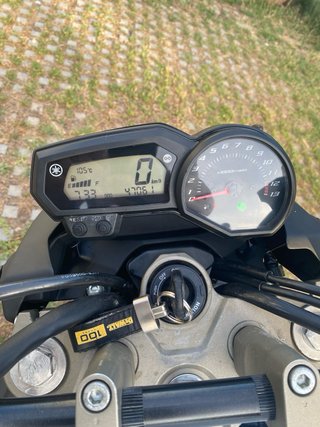Yamaha XJ6