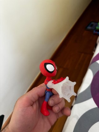 Figura Spiderman Marvel Spidey como nueva