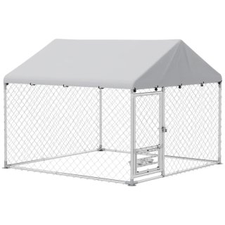 Gallinero exterior con techo