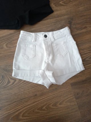 Lote 4 shorts niña talla 32-34