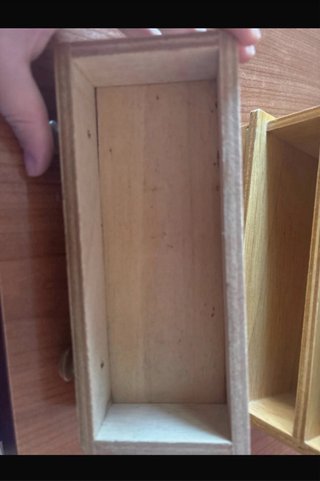 Mini cassettiera vintage in legno decorata